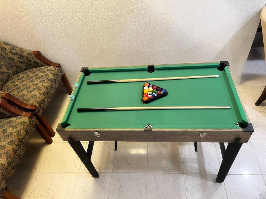 Amazing & Cozy Duplex Near Zoo Miami !ヴィラ エクステリア 写真