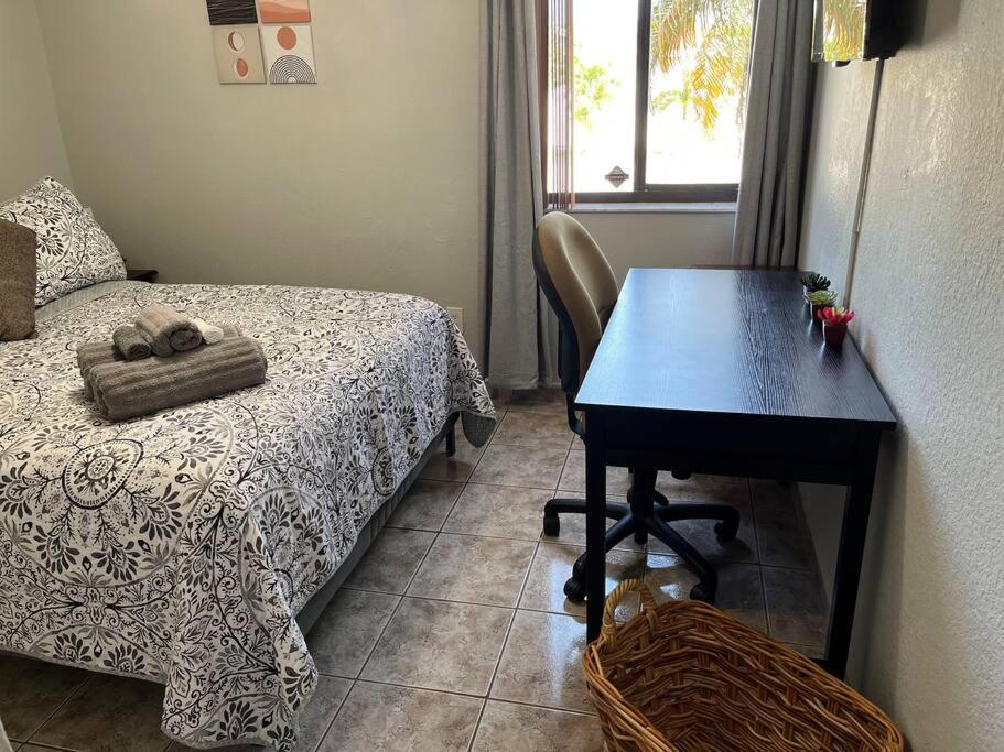 Amazing & Cozy Duplex Near Zoo Miami !ヴィラ エクステリア 写真