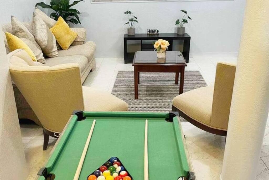 Amazing & Cozy Duplex Near Zoo Miami !ヴィラ エクステリア 写真